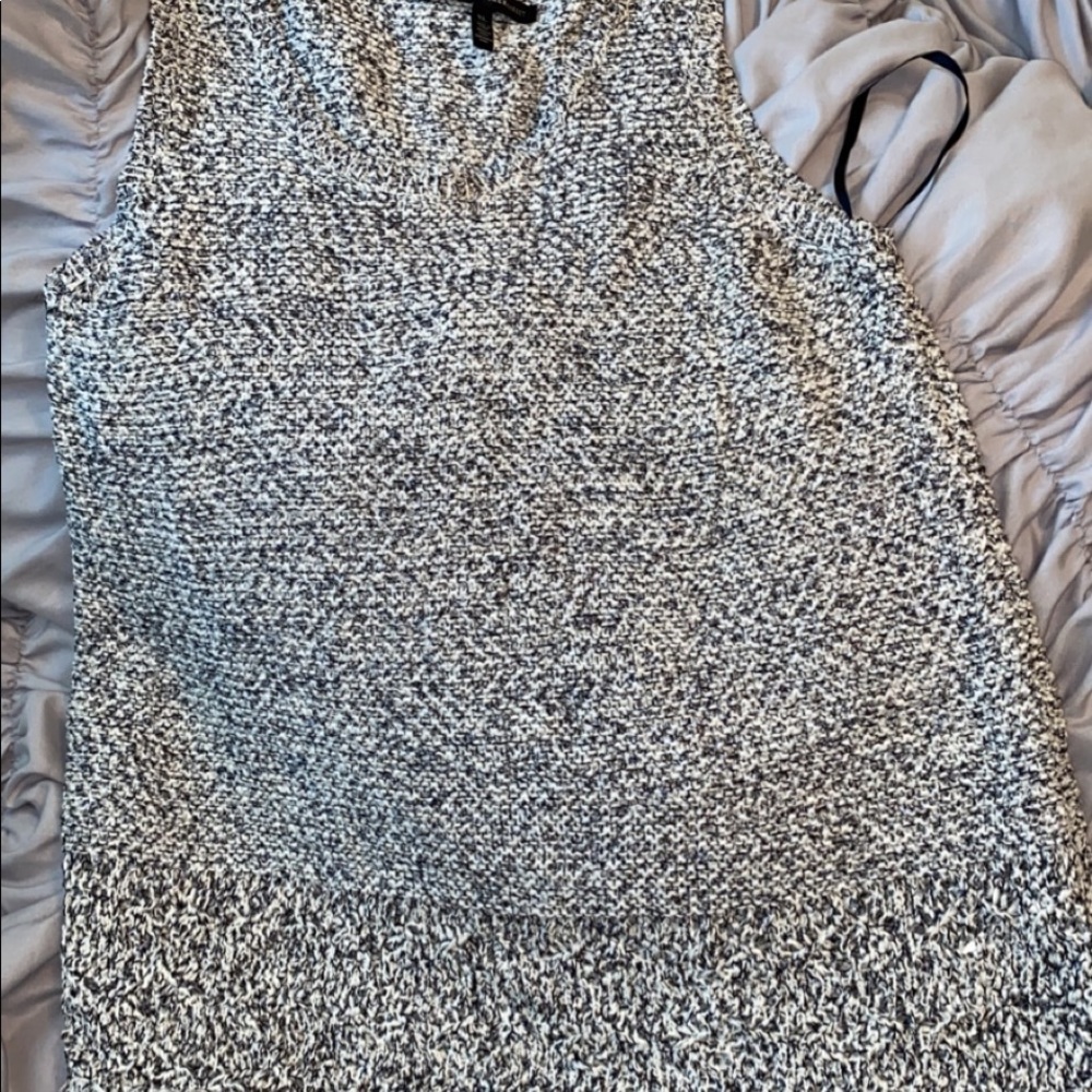 White House black market top